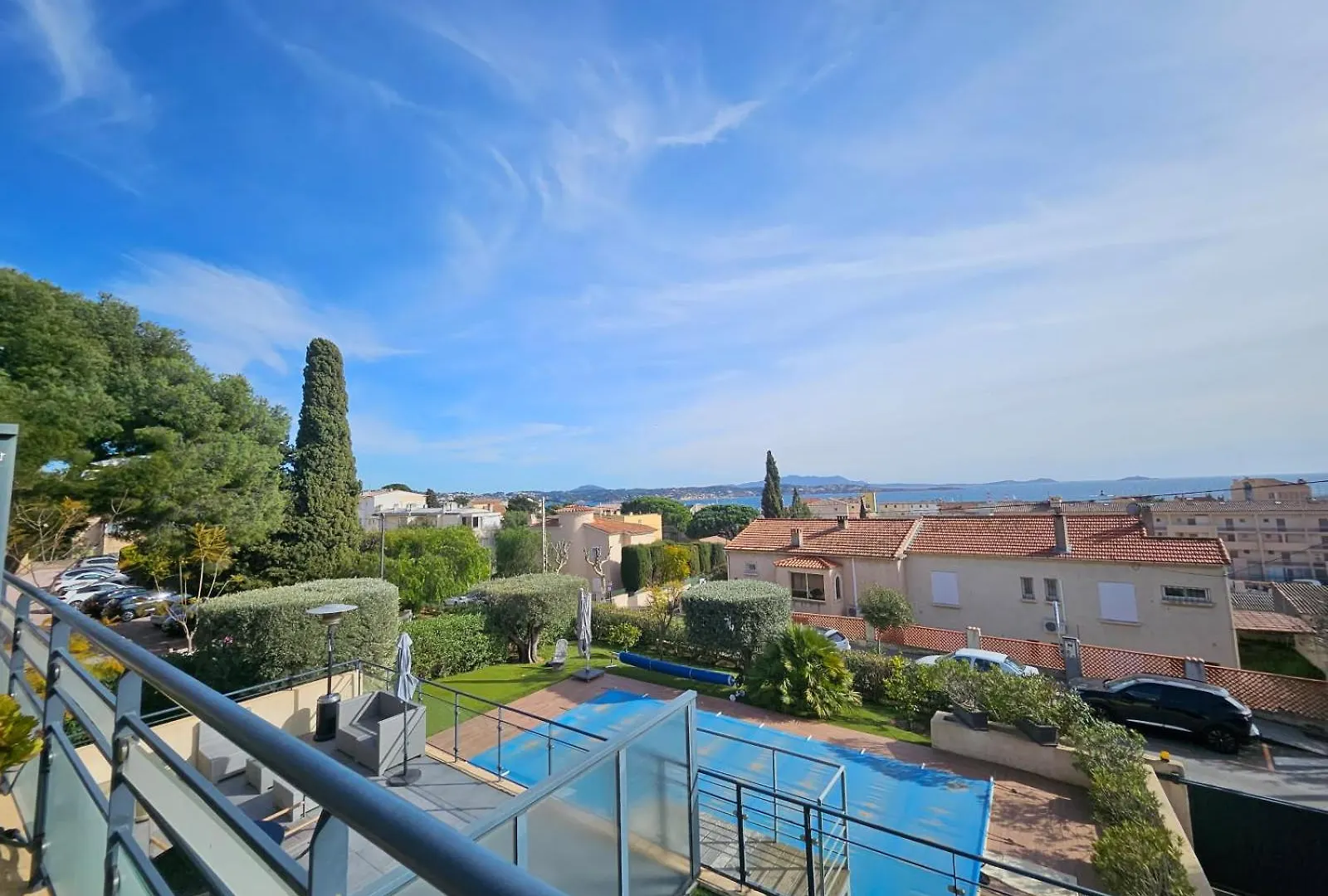 Agreable Appartement Vue Mer A Bandol Piscine 0*,  France